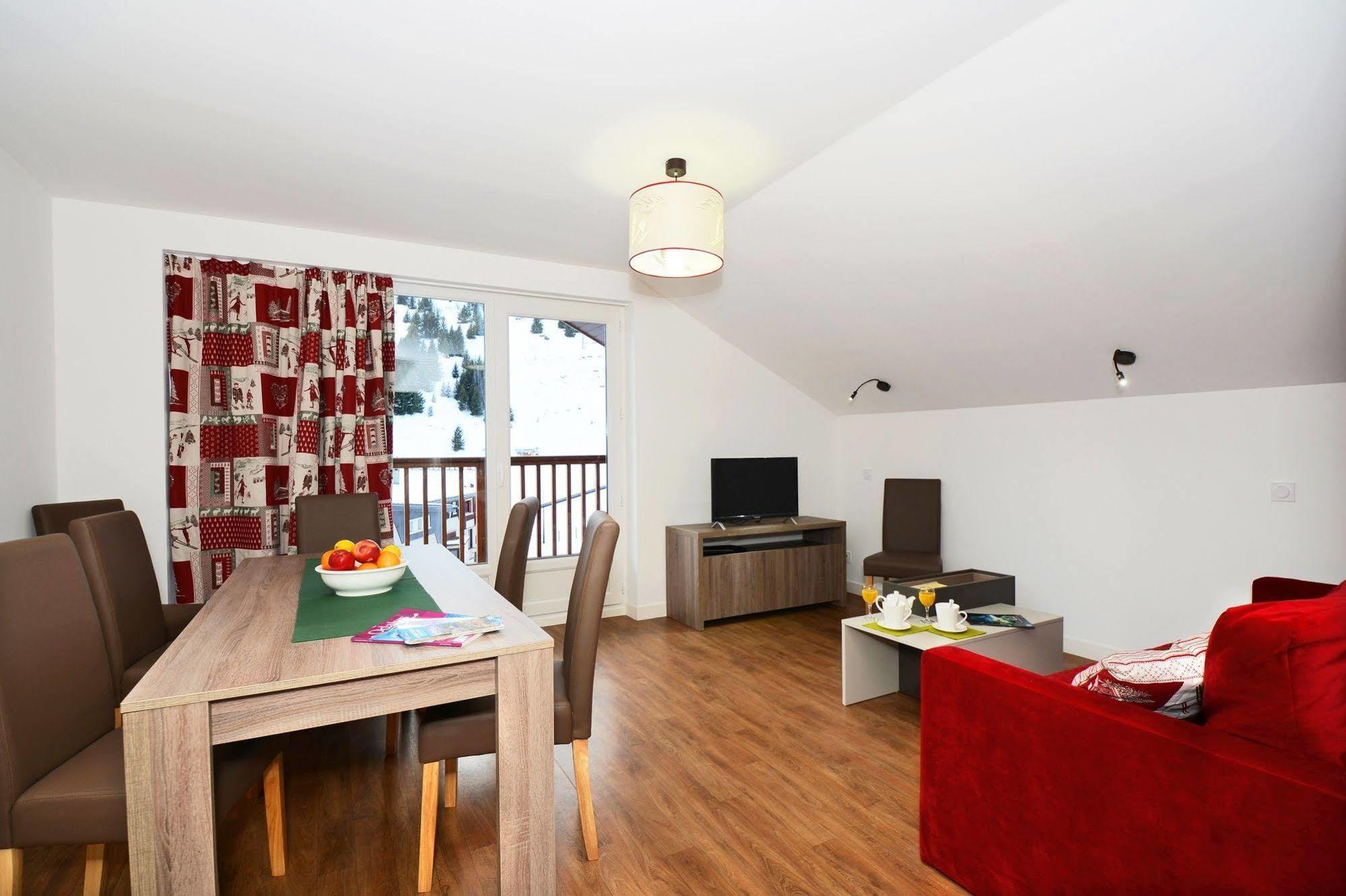 Residence Odalys Les Balcons D'Aurea Auris Bagian luar foto